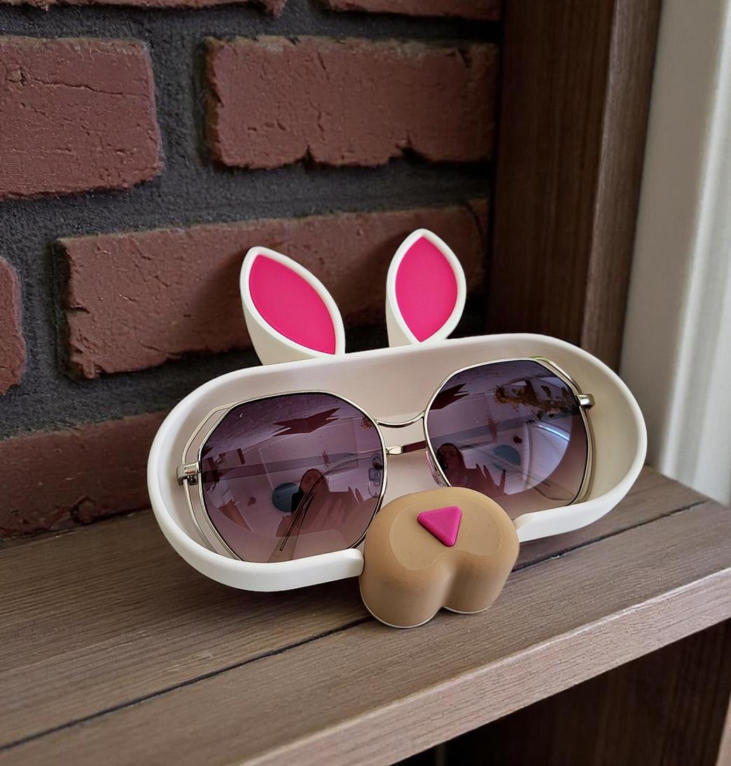 Rabbit Eyeglass Tray - Adorable Animal Friend Eyeglass Tray - Cute 3D Printed Holder for Glasses - Fun Kids’ Nightstand Organizer