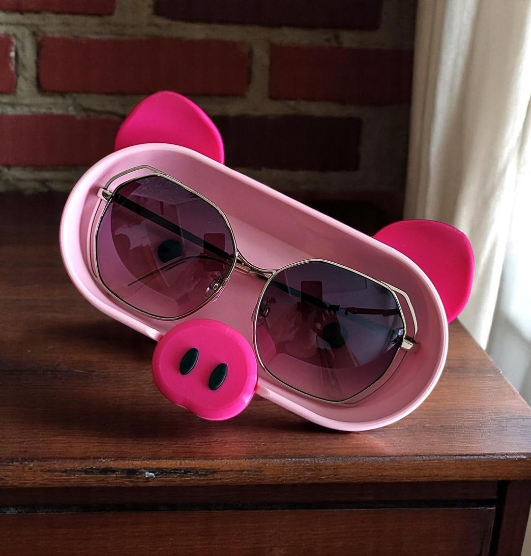Pig Eyeglass Tray - Adorable Animal Friend Eyeglass Tray - Cute 3D Printed Holder for Glasses - Fun Kids’ Nightstand Organizer