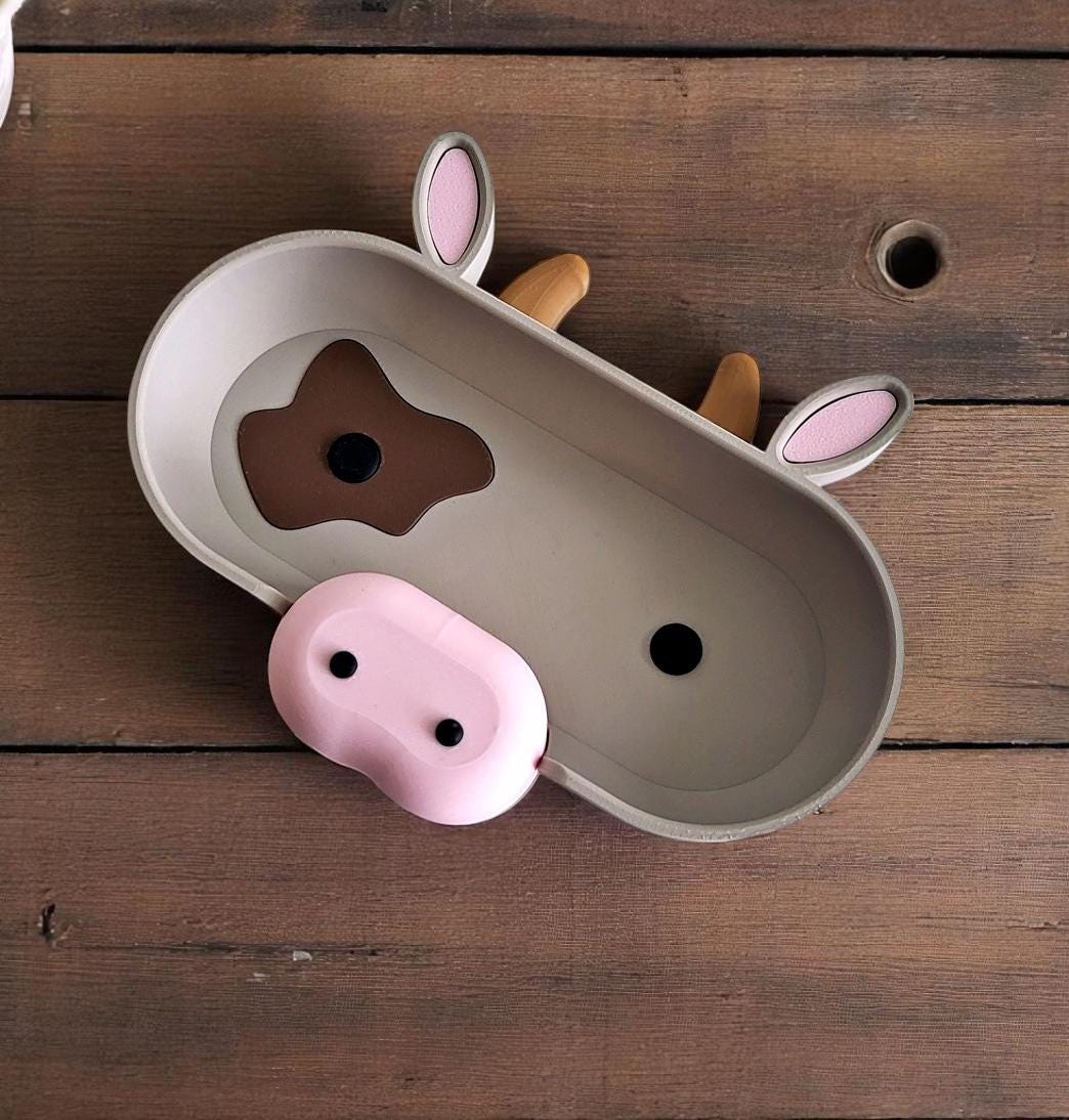 Cow Eyeglass Tray - Adorable Animal Friend Eyeglass Tray - Cute 3D Printed Holder for Glasses - Fun Kids’ Nightstand Organizer